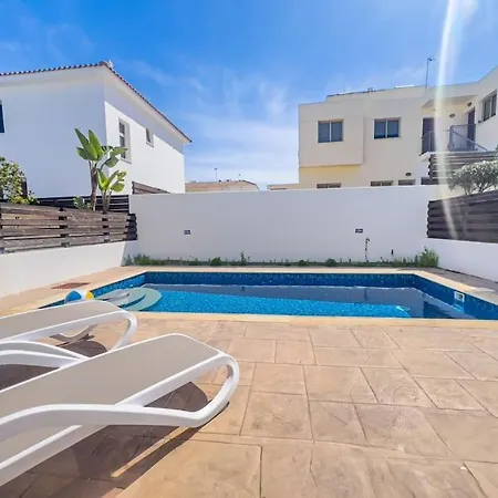 Pernera Seaside - Sun, Sea, Poolside Bliss Villa Protaras