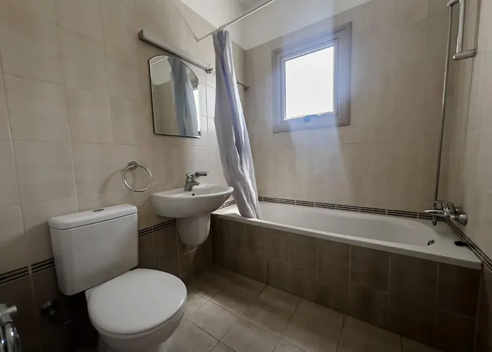 别墅 Pernera Seaside - Sun, Sea, Poolside Bliss 普罗塔拉斯