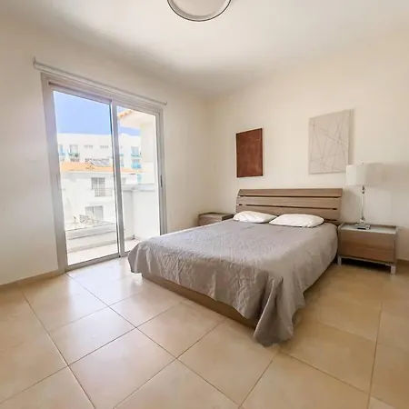 Pernera Seaside - Sun, Sea, Poolside Bliss * Protaras