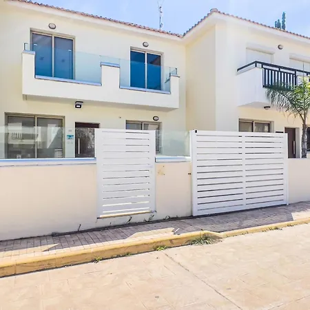 Villa Pernera Seaside - Sun, Sea, Poolside Bliss Protaras