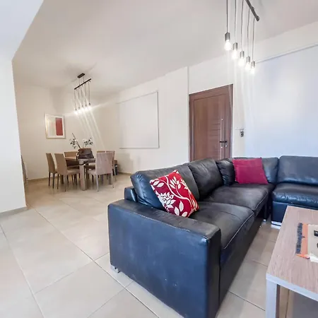 Pernera Seaside - Sun, Sea, Poolside Bliss Протарас